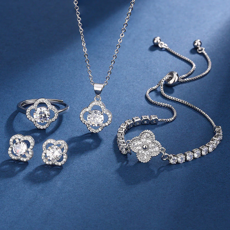 Aria Clover Charm Set | White Gold 16k