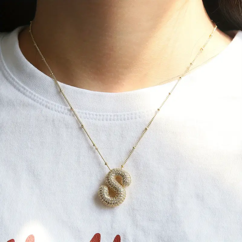 Bubble letter initial necklace set | Gold 18k - Image 3