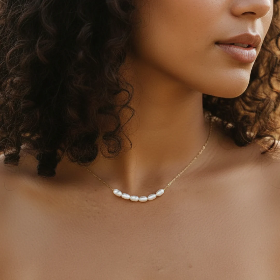 Elegant Freshwater Pearl Choker Necklace - Image 5