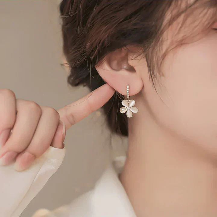 Ignatia Bellastra Earrings | Gold 18k - Image 4