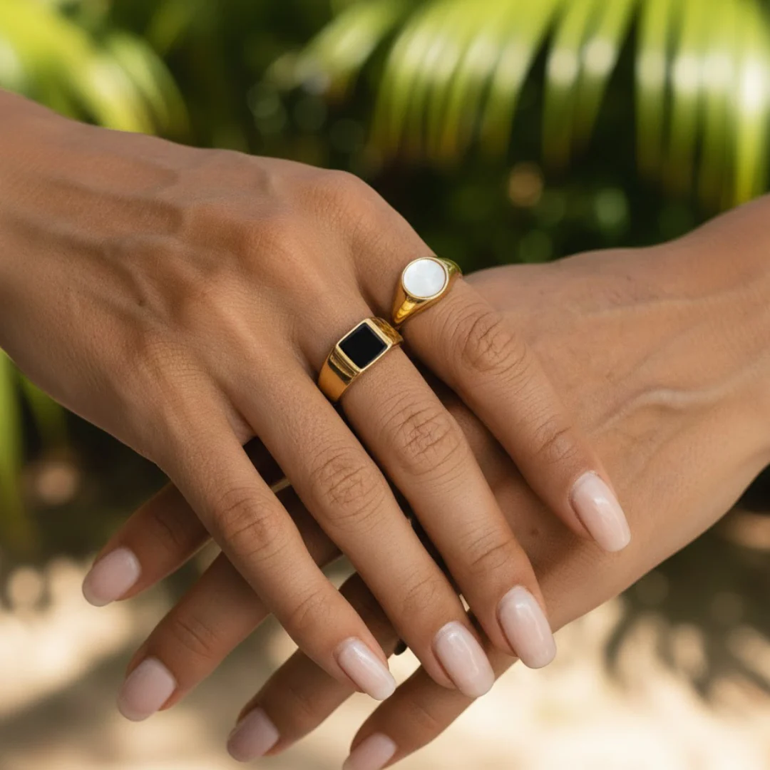 Iridescent Mother of Pearl Statement Ring - Image 5