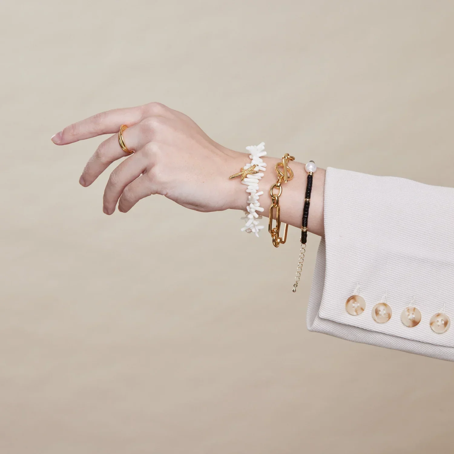 Link T-Bar Bracelet | Gold 16k - Image 2