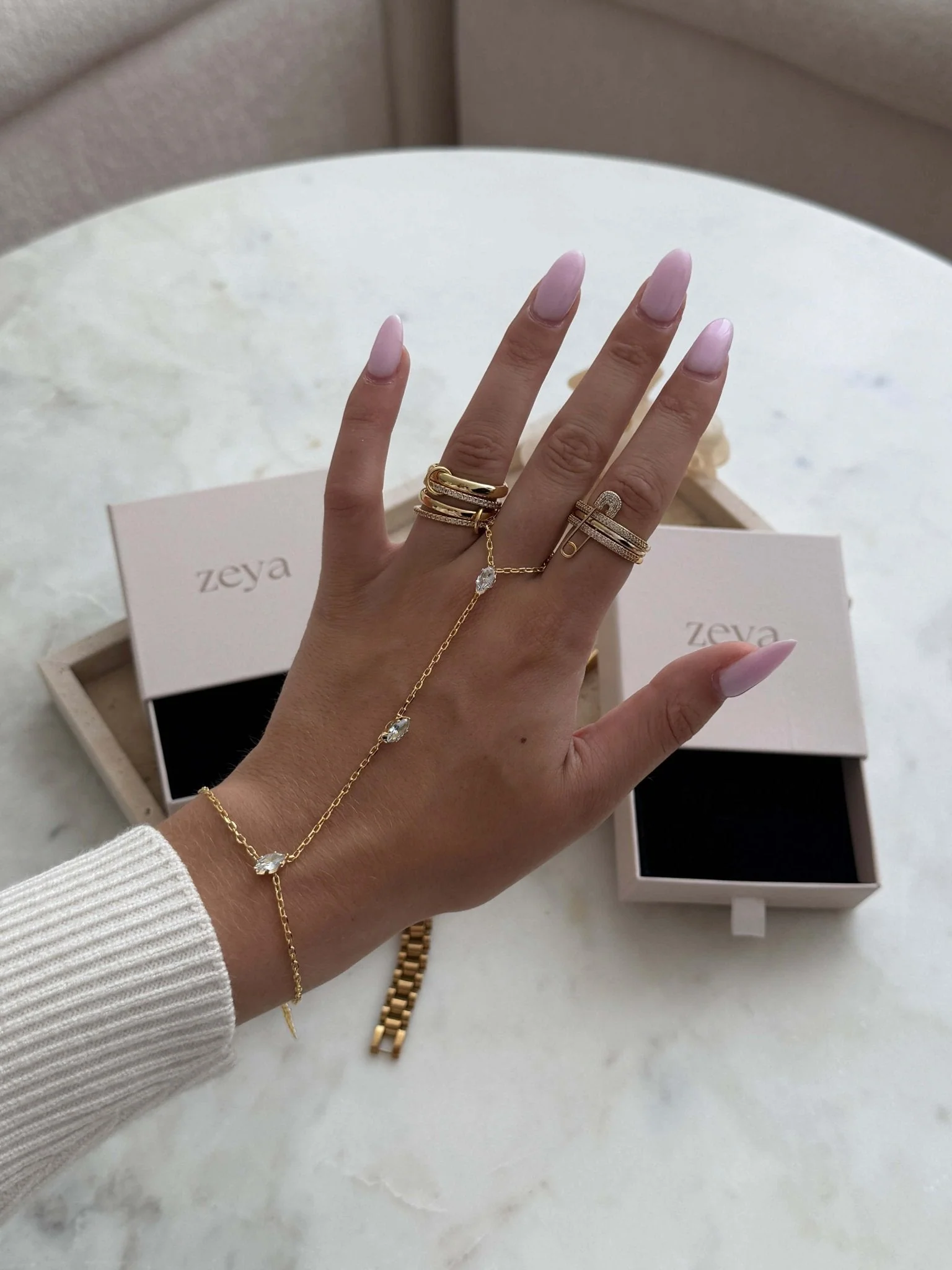 Marquise Zirconia Chain Bracelet - Image 2
