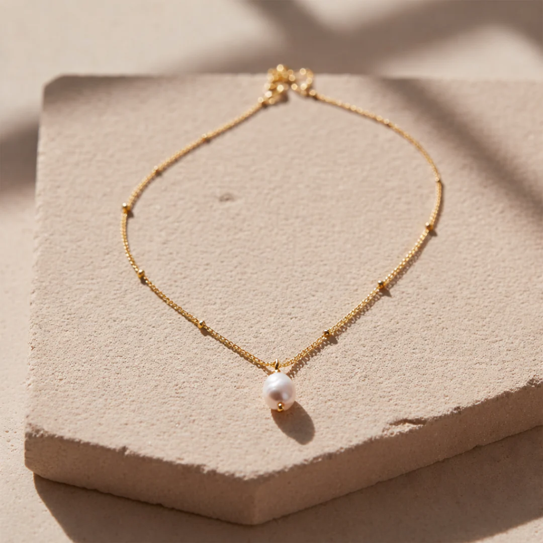 Ornate Pearl Pendant Necklace - Image 6
