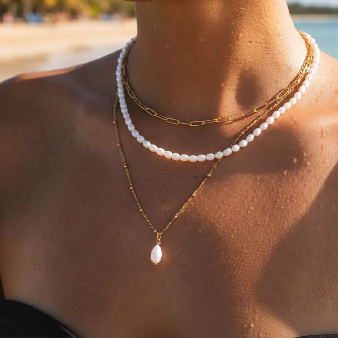 Ornate Pearl Pendant Necklace - Image 7