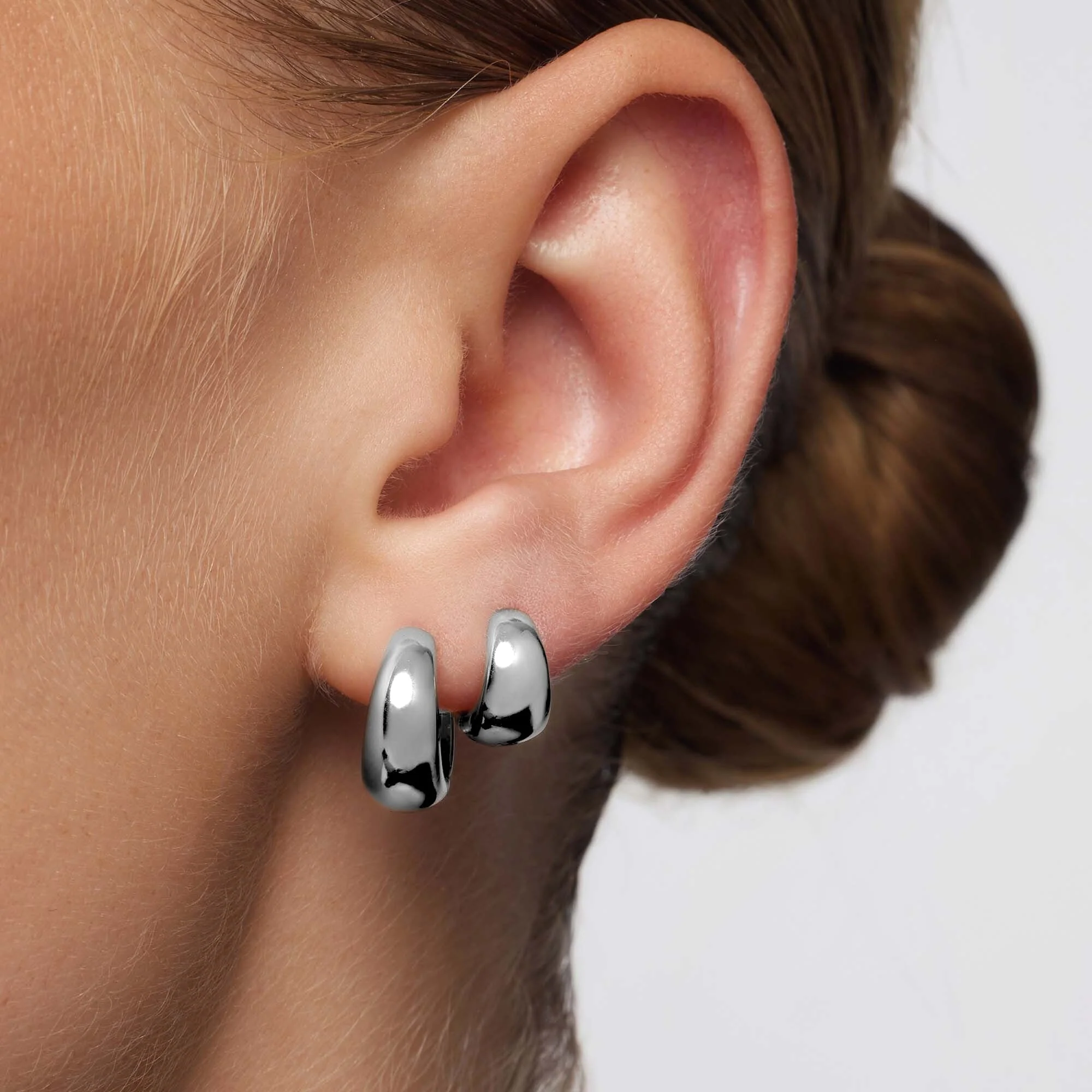 Rue Mini Hoops | White Gold 18k - Image 3
