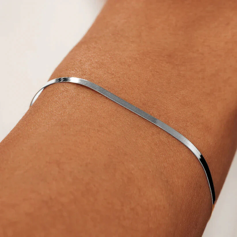 Simple Soleil Bracelet - Image 3
